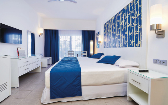 Hotel Riu Bambu - All Inclusive