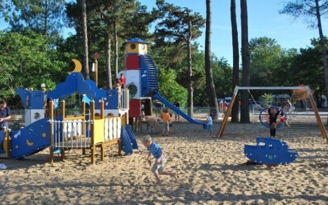 Mobil Home au charme rétro unique