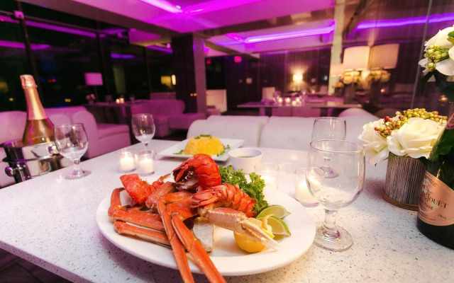 Ocean Beach Palace Hotel and Suites