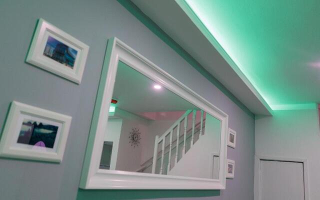 TOWLER HOUSE APARTMENTS 6 beds in 3 bedrooms