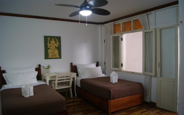 Frangipani Guest House