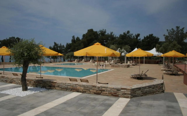 Royal Paradise Beach Resort & Spa