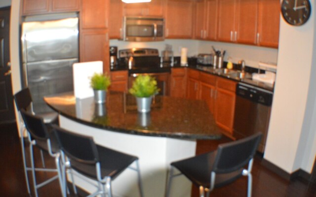 Private Condos by Ideal Experience