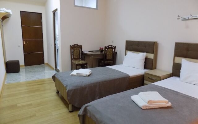 Hotel Mars