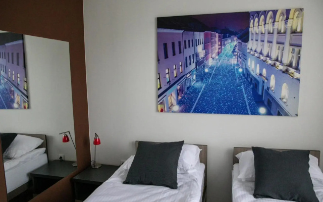 Happy Hill Rooms