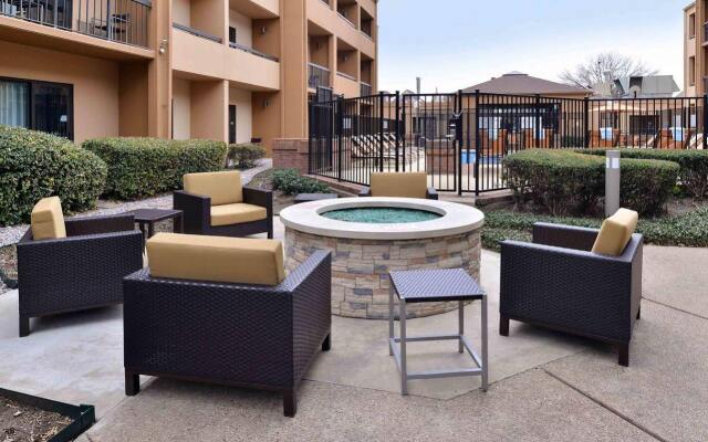 Courtyard by Marriott Dallas Northwest