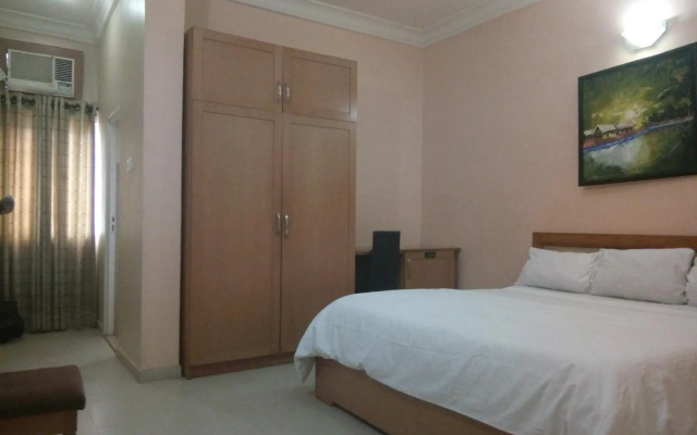 Allen Suites