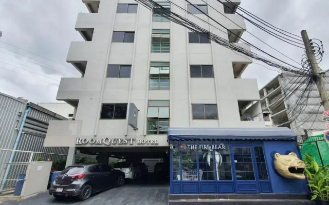 RoomQuest Bangkok Ratchada