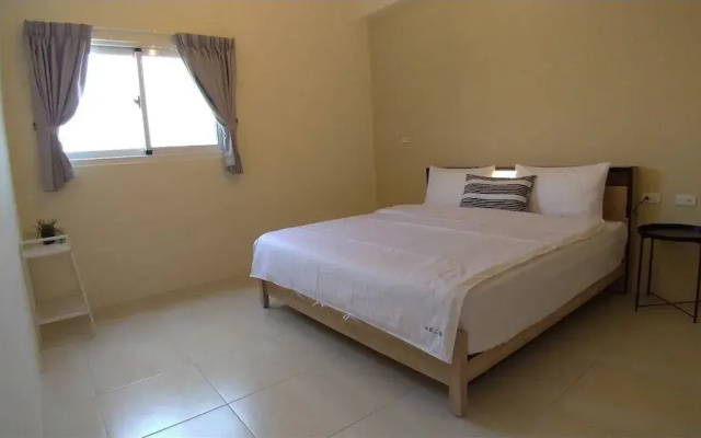 Miyue B&B II