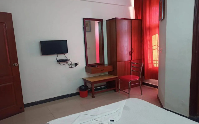 Hotel Champion Inn near Yeswantpur Junction Railway Station