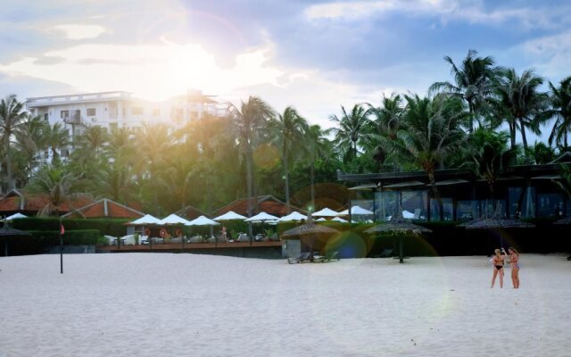 Chao Hotel