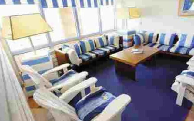 Beach Hotel Zandvoort BY Center Parcs