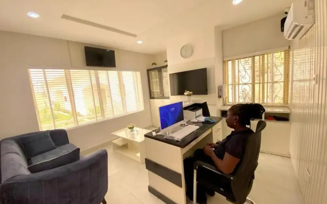 Am Place Luxury Apartments