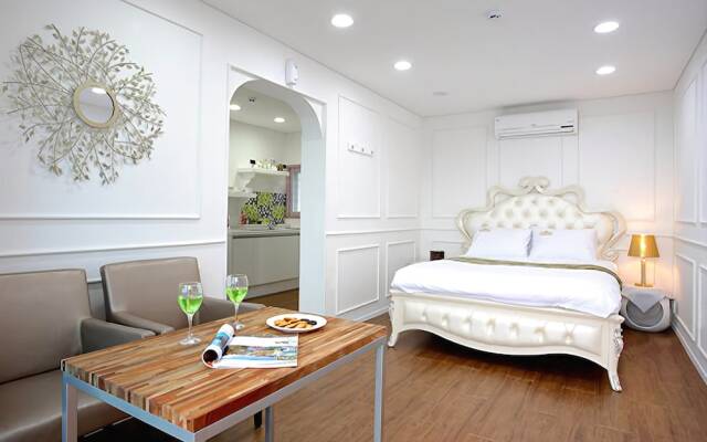 Namhae Caruso Pension