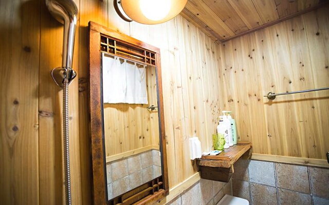 Jeongju Star World Pension