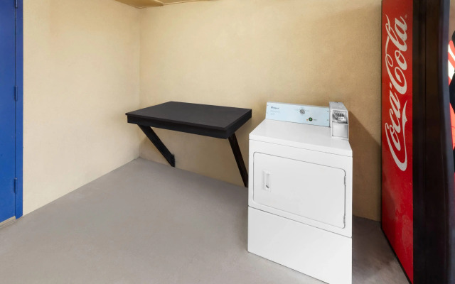 Travelodge by Wyndham New Braunfels