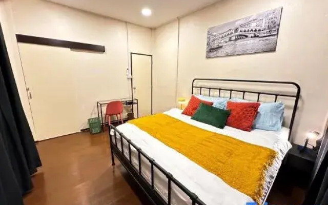 Twenty-one Bkk House