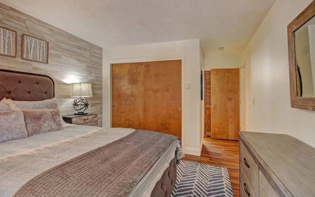 Tyra Summit A2E - 2 Br Condo