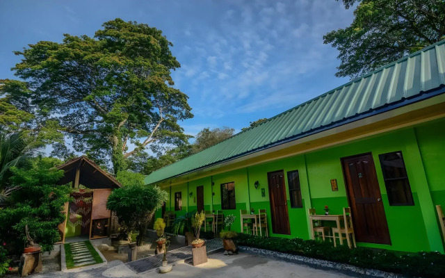 OYO 622 Butterfly Totem Guesthouse