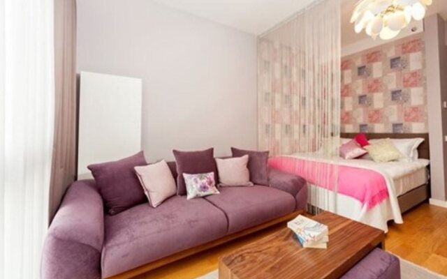Mera Suites