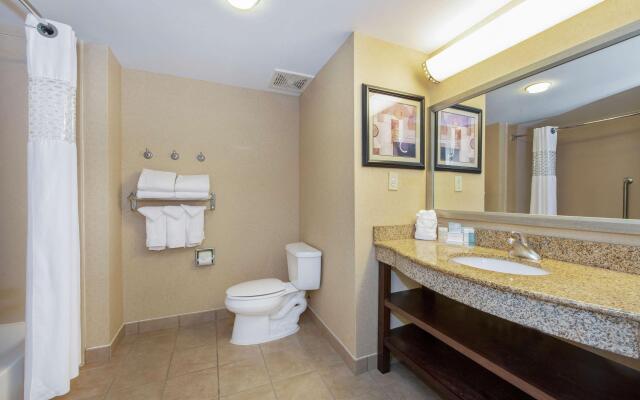 Hampton Inn & Suites Burlington, NC