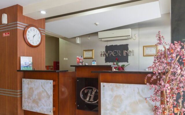 RedDoorz @ Paskal Hyper Square