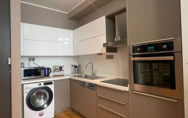 Special1 1 Apartment in Batisehir Near Mail of IST