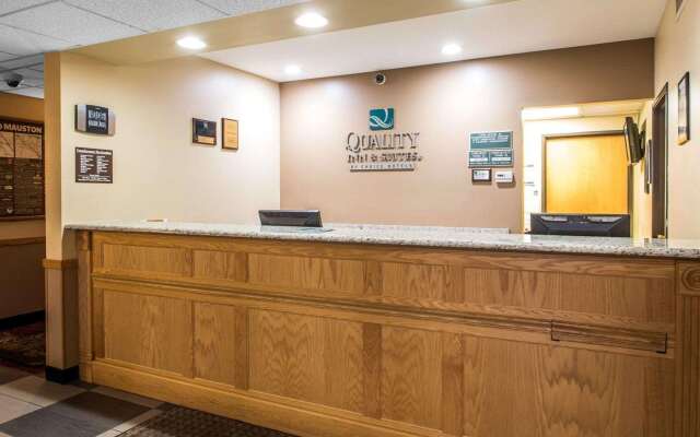 Quality Inn Mauston I-90