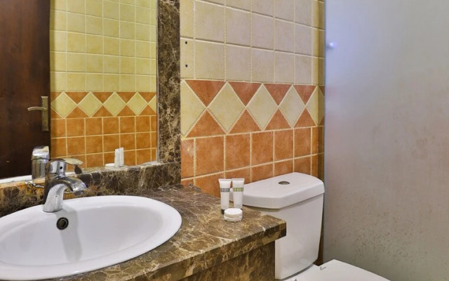 OYO 256 Yamama Palace Shemaisi Branch