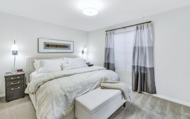 N92s1157 2 Bedroom Condo