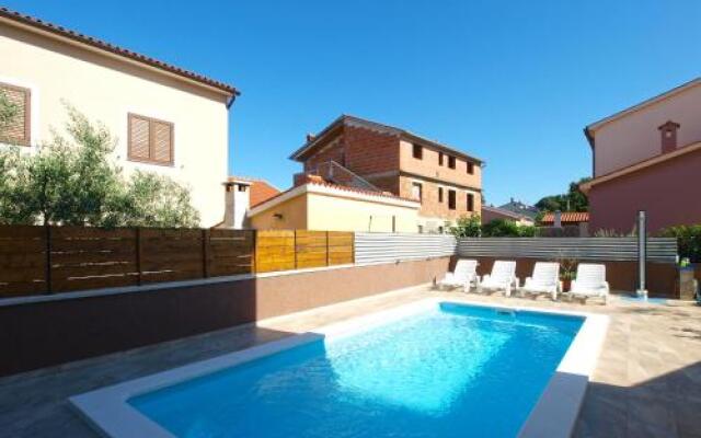 Apartments Mirko 647
