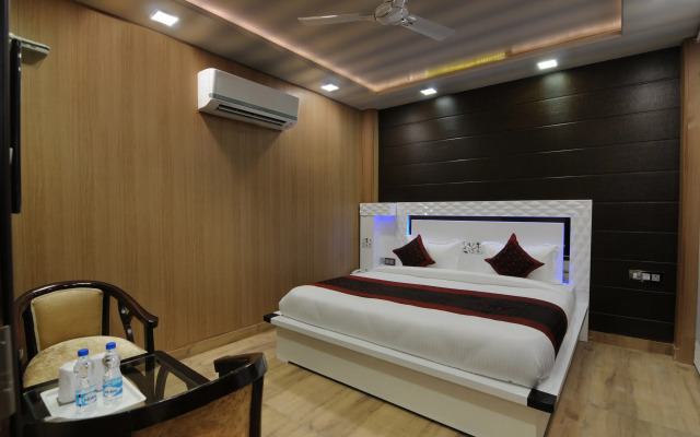 Flyover Inn By OYO Rooms