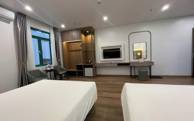 Central Halong Hotel