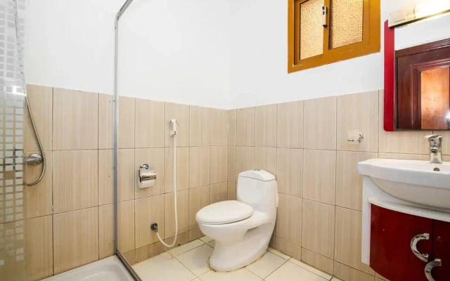 Oyo 148 Shathi Almas Hotel Suites