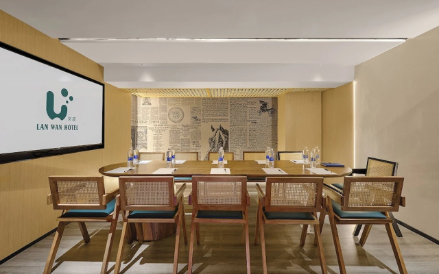 Lan Wan International Hotel