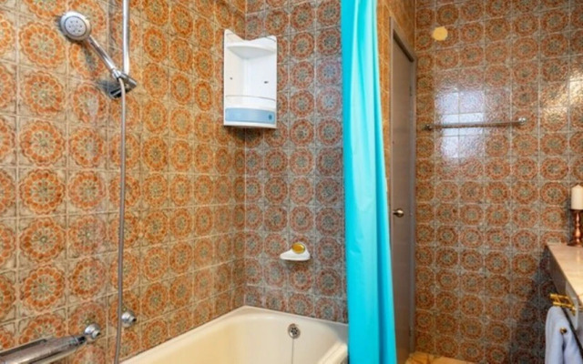Villa - 4 Bedrooms with Pool, WiFi and Sea views - 107880