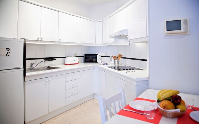 Sanabria Park Apartment with Pool