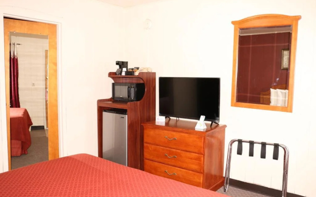 Frontier Motel