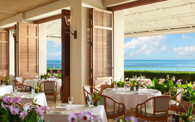 Halekulani Hotel