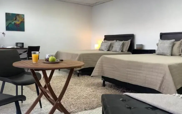 San José Downtown Suites