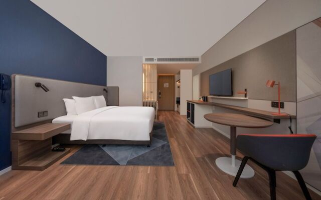 Holiday Inn Express Shenzhen Guangming Cloud Park by IHG