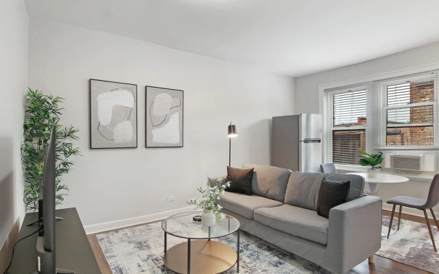 1BR Cozy Apt - Harper 404