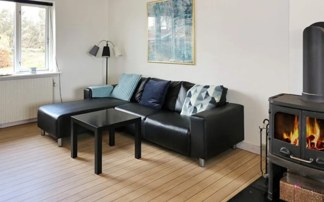 6 Person Holiday Home in Hadsund