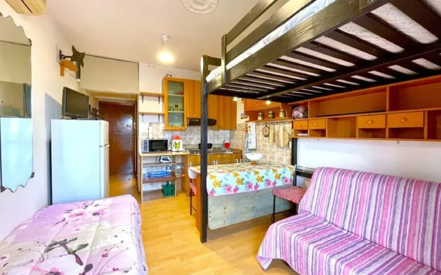 Lovely Apartment With Balcony