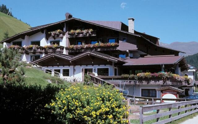 Hotel Höhlenstein