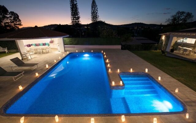 Mansión María Luxury House