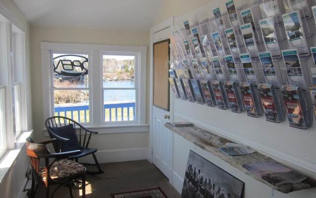 Salmon River Country Inn