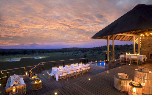 Mhondoro Safari Lodge & Villa