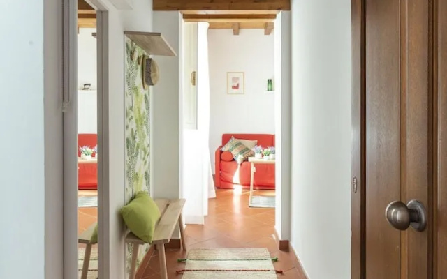 Salomone Apt 8 With Balcony by Wonderful Italy