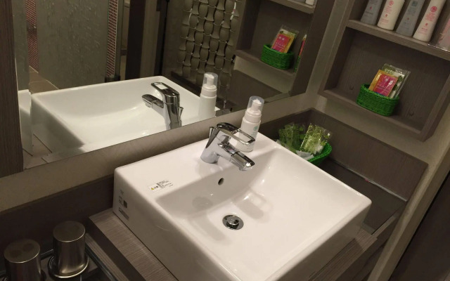 Hotel America Osaka – Adults Only